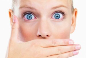 علل شایع بوی بد دهان و روشهای ساده و آسان برای رفع آن