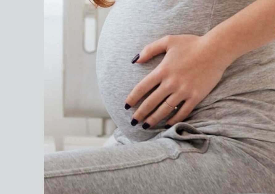 بارداری و زایمان :علت درد پهلو در بارداری چیست و راه های درمان آن